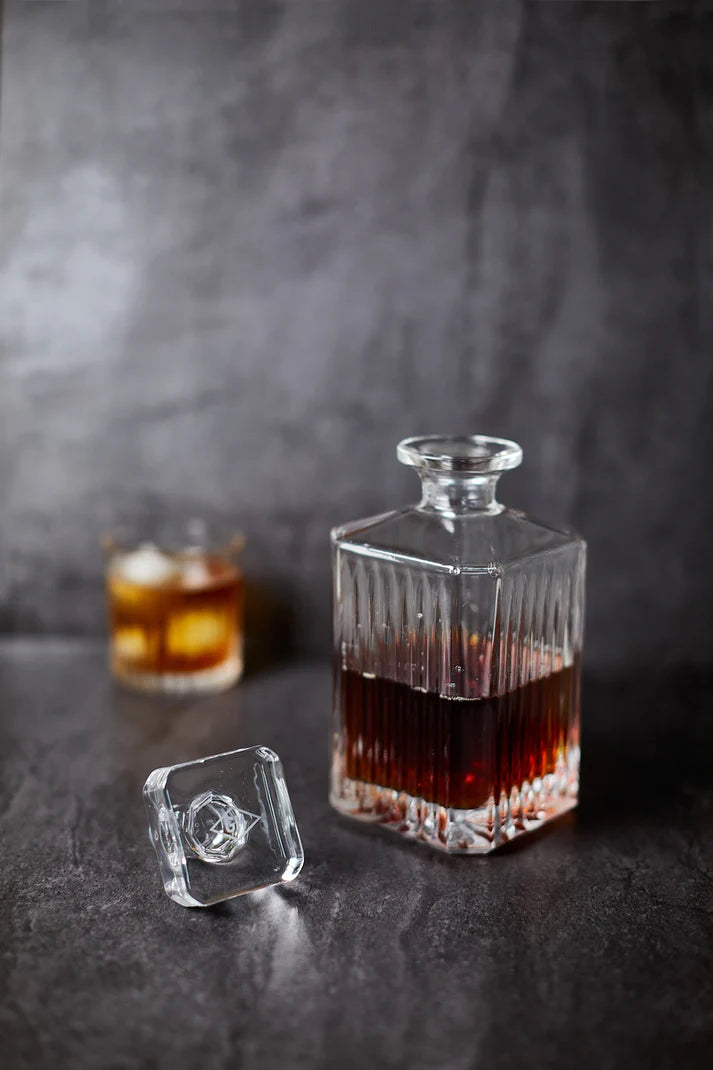 Whiskey Decanter | Gentlemen's hardware