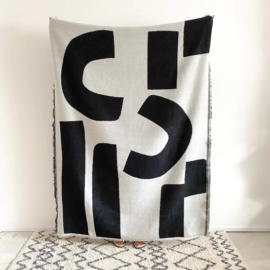 Blanket merino wool - mono - black & white | Sophie Home