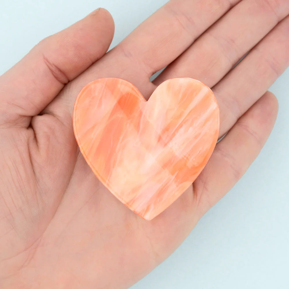 pink heart hair claw - coucou suzette