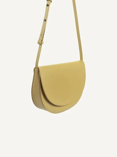 Soma half moon bag - pampas | Monk & Anna - de inKijk